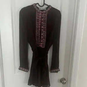 zara embroidered tunic dress Kris Blue Floral Embroidered Dress main image 1